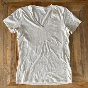 Everlane - The Organic Cotton V-Neck